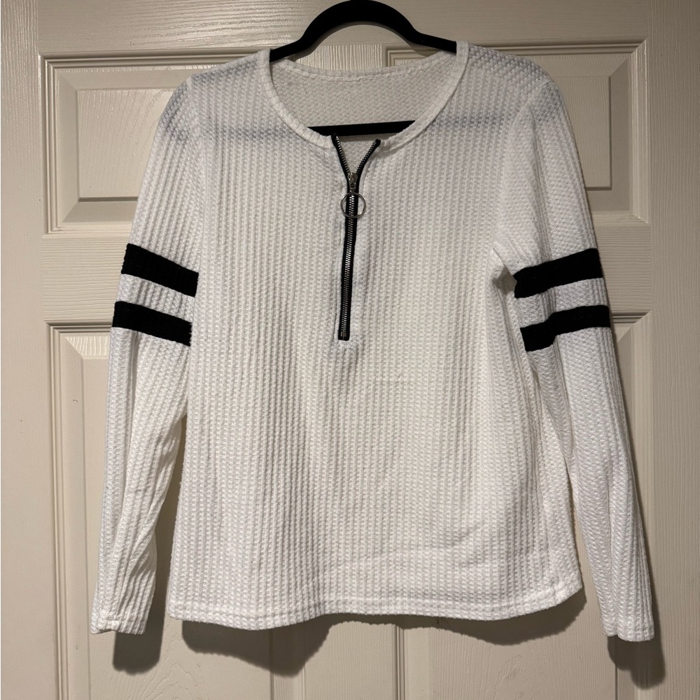 SHEIN White Long sleeve Top